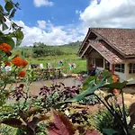 OYO Home 91250 Desa Wisata Taraju