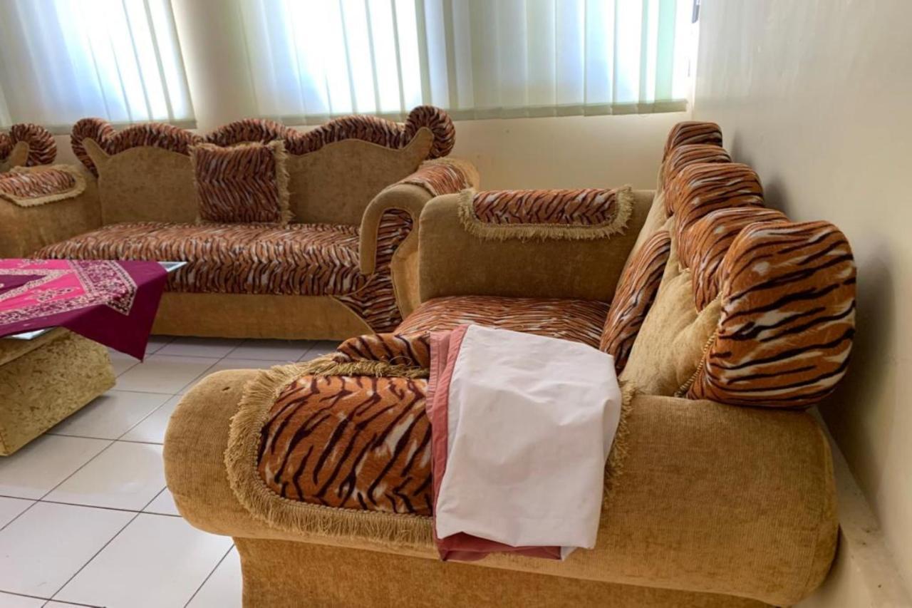 Hotel Oyo 91250 Desa Wisata Taraju Tasikmalaya