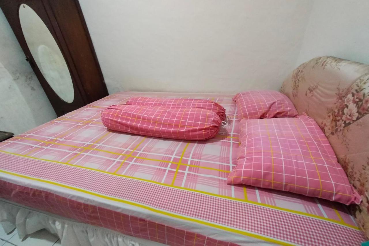 Oyo 91250 Desa Wisata Taraju Hotel Tasikmalaya