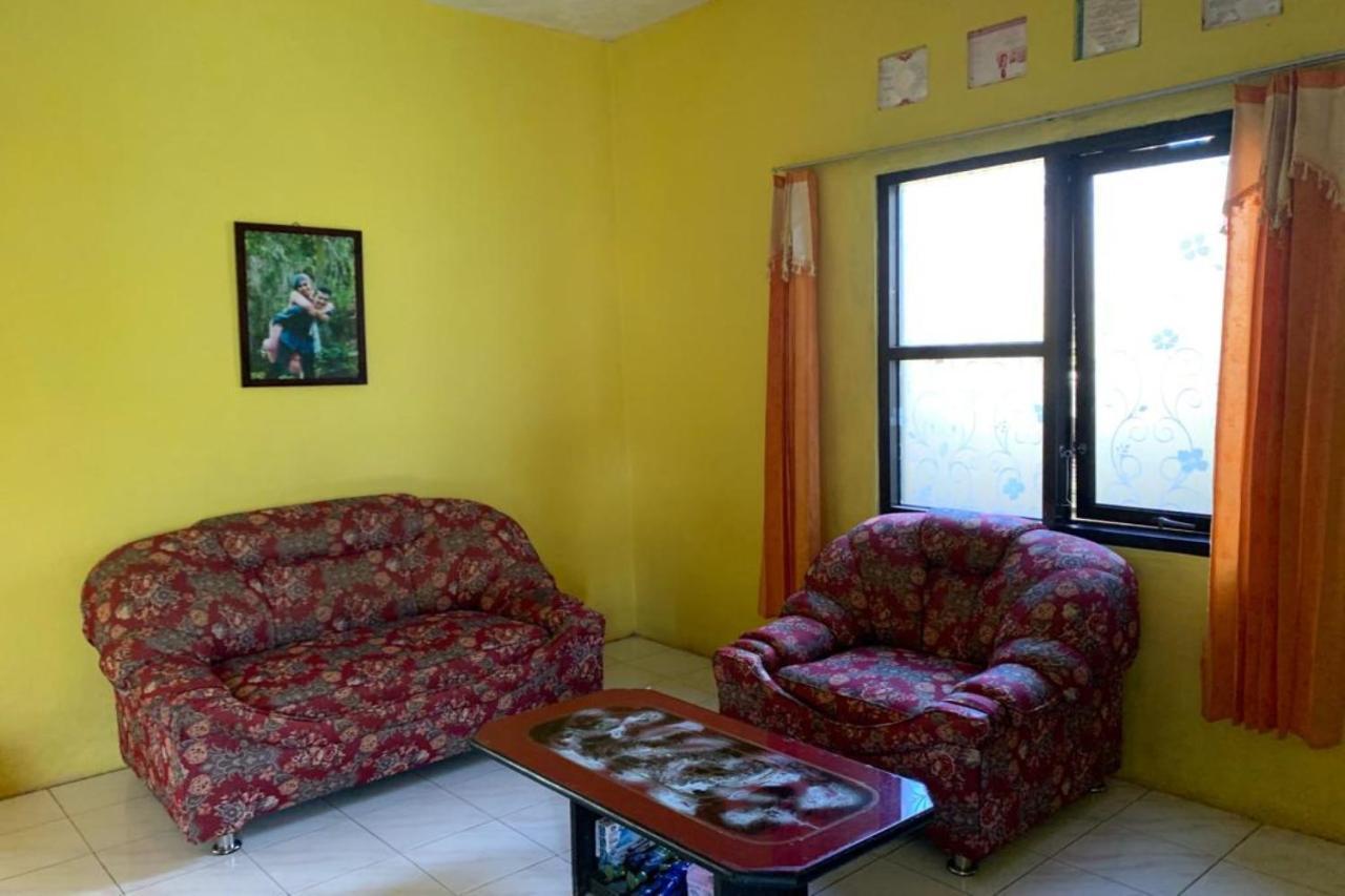 Oyo 91250 Desa Wisata Taraju Tasikmalaya